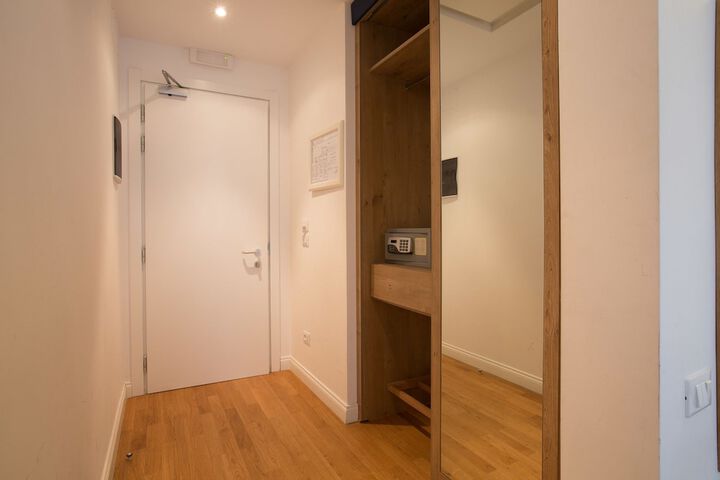 Room 59 of 169