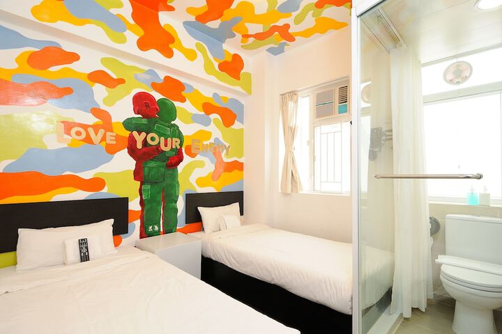 Room 33 of 56