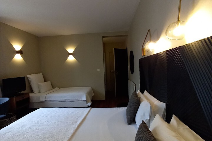 Room 37 of 91