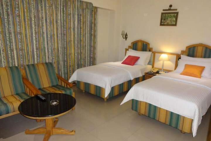 Room 8 of 21
