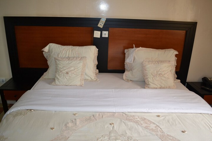 Room 13 of 31