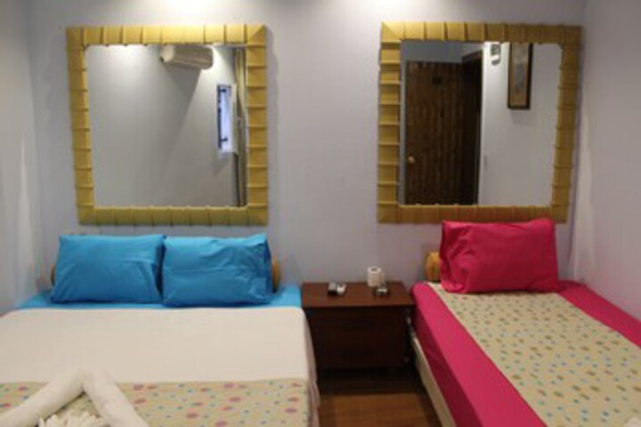 Room 132 of 137