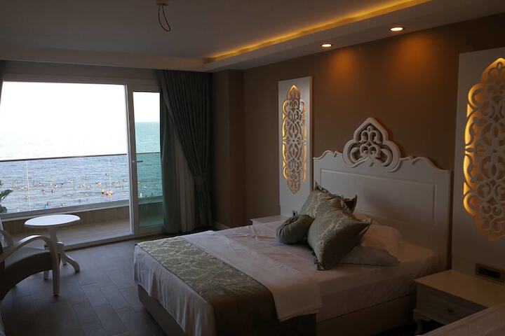 Room 4 of 45