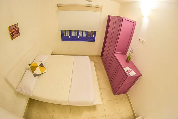 Room 8 of 45