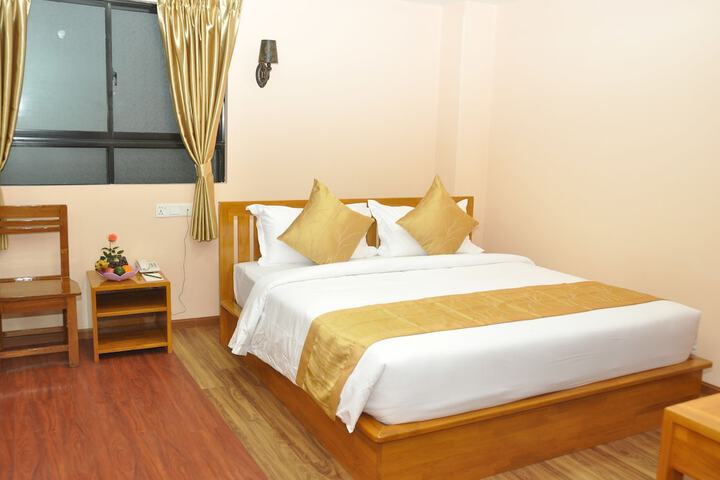 Room 5 of 30