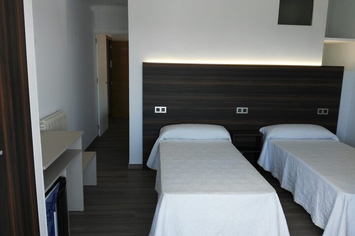 Room 26 of 59