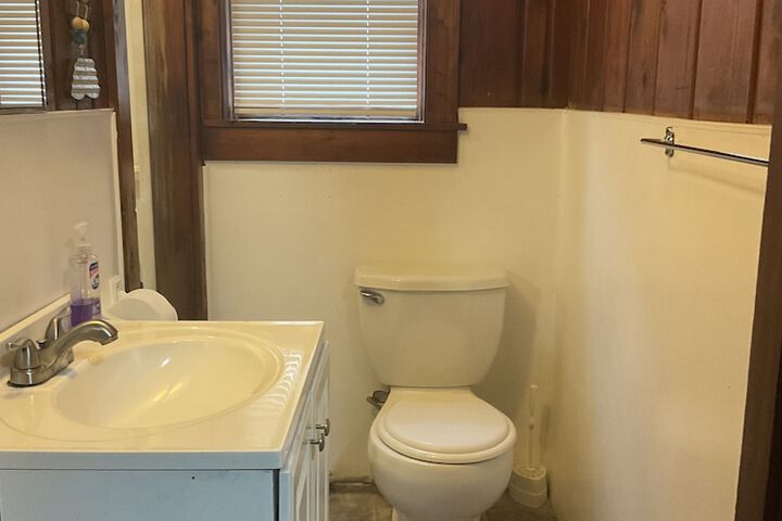 Room 17 of 25