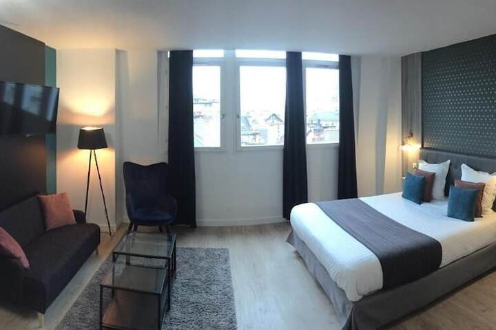 Room 13 of 39