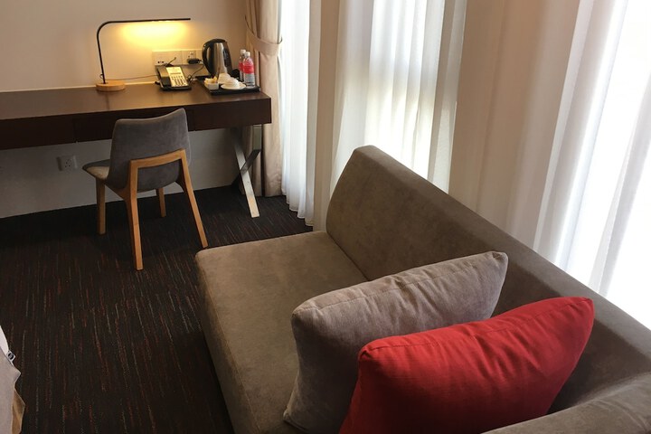 Room 30 of 71