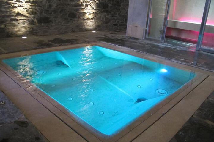 Relaxing Spa