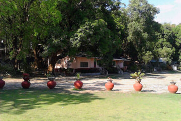 Property Grounds 18 of 24