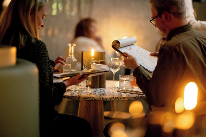 Dining 84 of 126