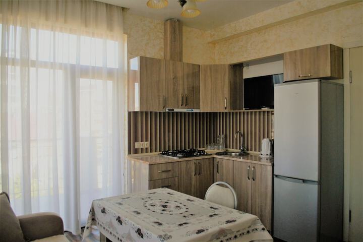 Room 52 of 66