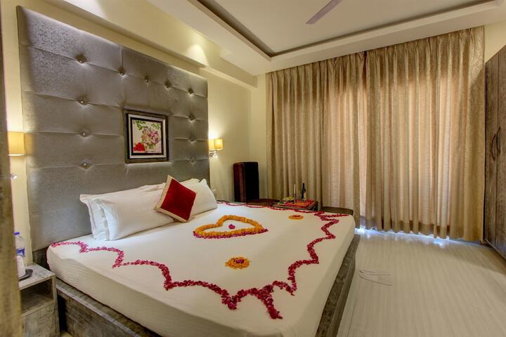 Room 21 of 76