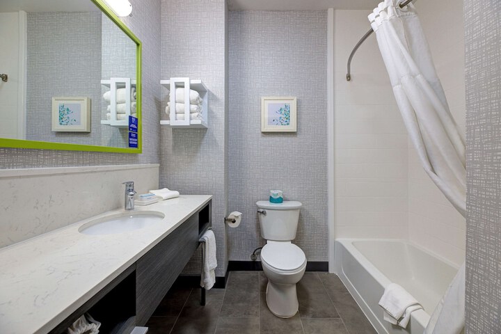 Bathroom shower