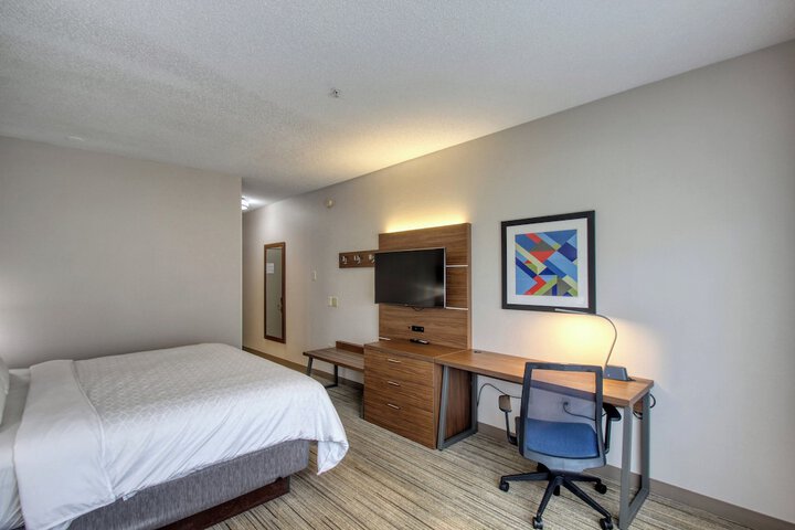 Room 41 of 81