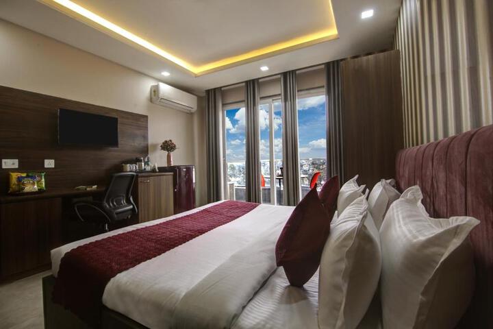 Limewood Stay Silver Studio Near Golf Course Road