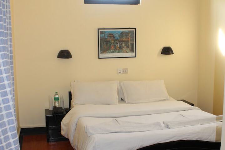 Room 11 of 73