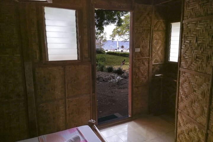 Room 10 of 43