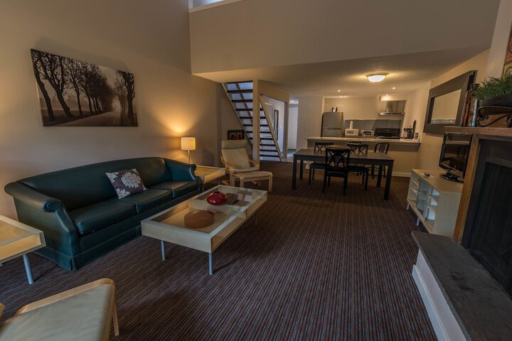 2 Queen Beds Ground Floor Main Building (15 of 17)