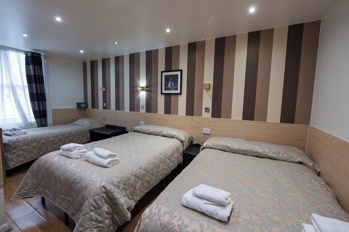 Room 15 of 46