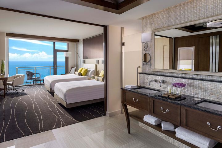 Room 20 of 115
