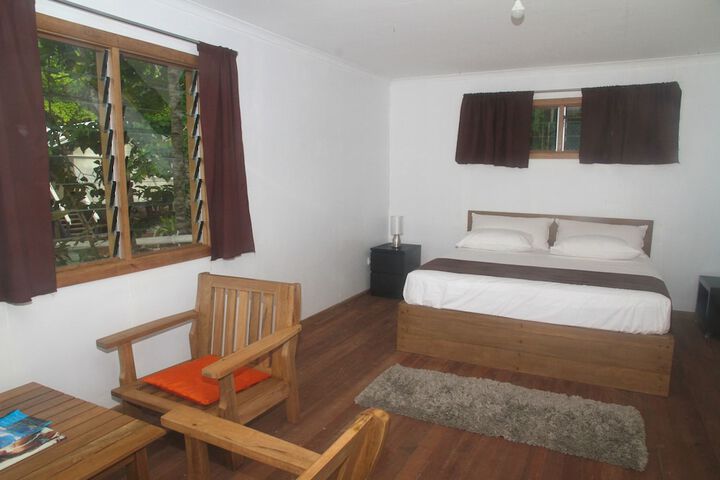 Room 6 of 49