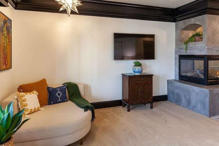 Room 29 of 145