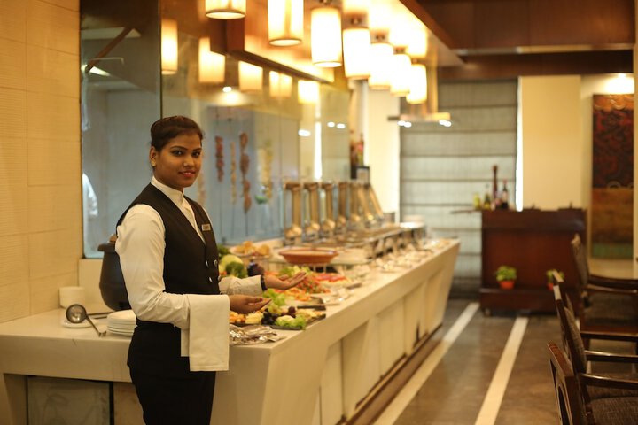 Dining 57 of 84