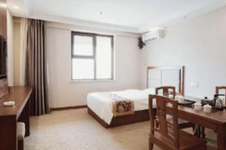 Room 19 of 19