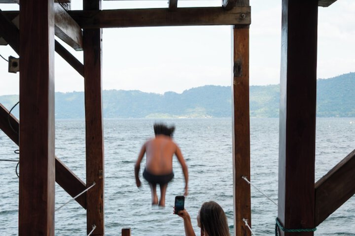 Sundeck 109 of 117