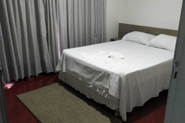 Room 5 of 25