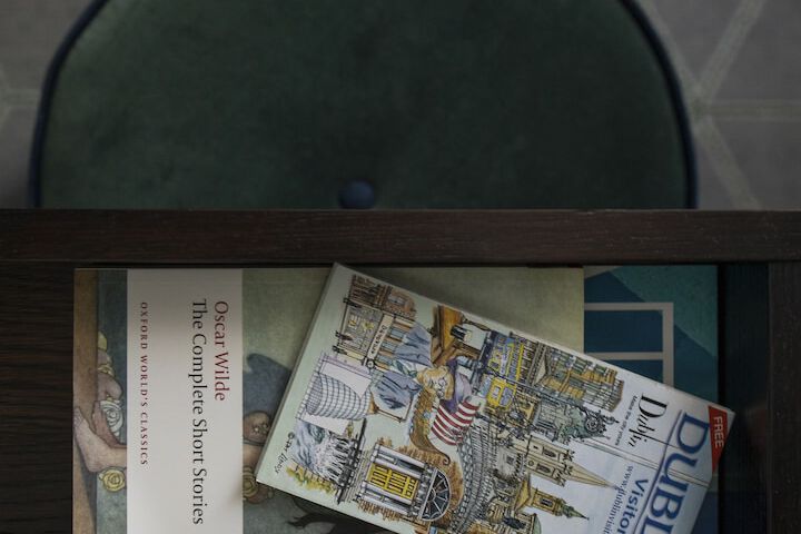 Room 5 of 94