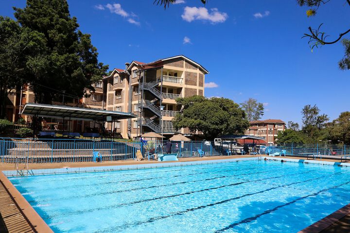 Pool 38 of 54