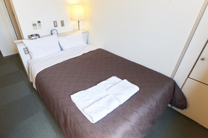 Room 7 of 30