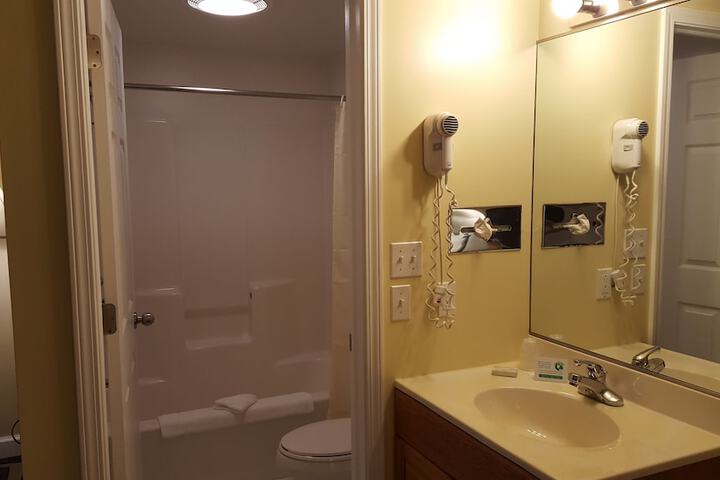 Room 30 of 52