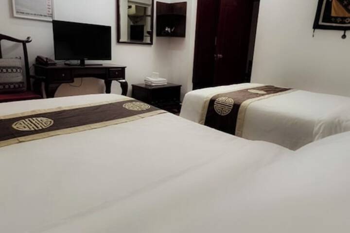Room 13 of 55
