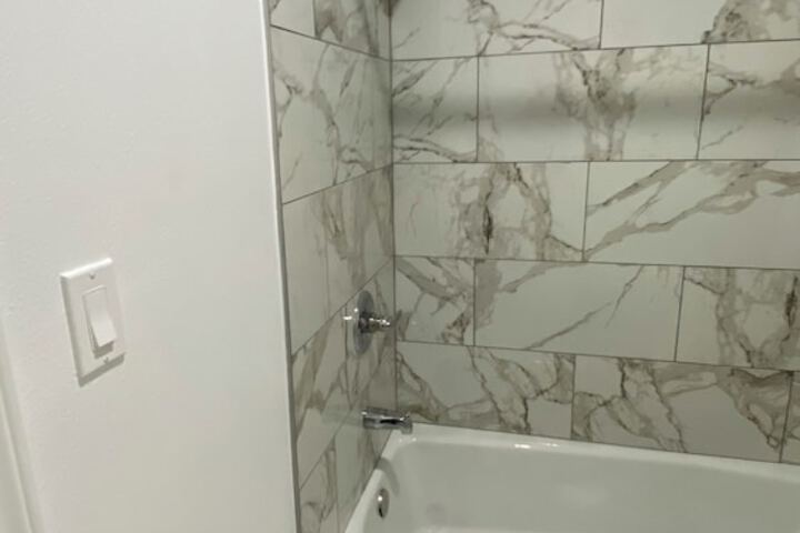 Basic Single Room (14 of 15)