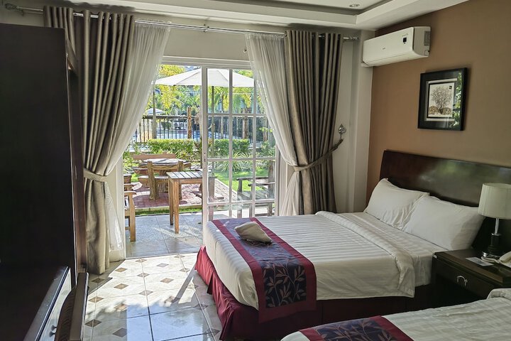 Room 9 of 40