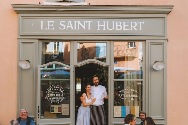 Le Saint Hubert in Saint-Saturnin-les-Apt