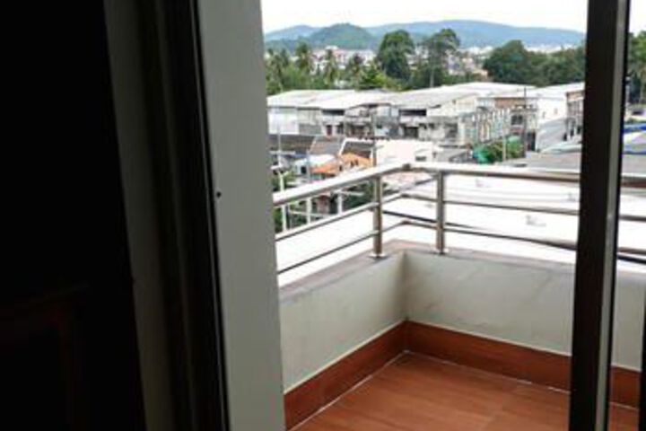 Terrace/Patio 2 of 26