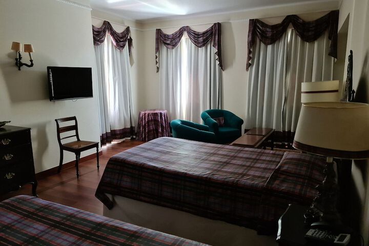 Room 15 of 96