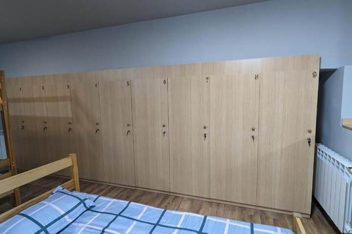 Room 15 of 23