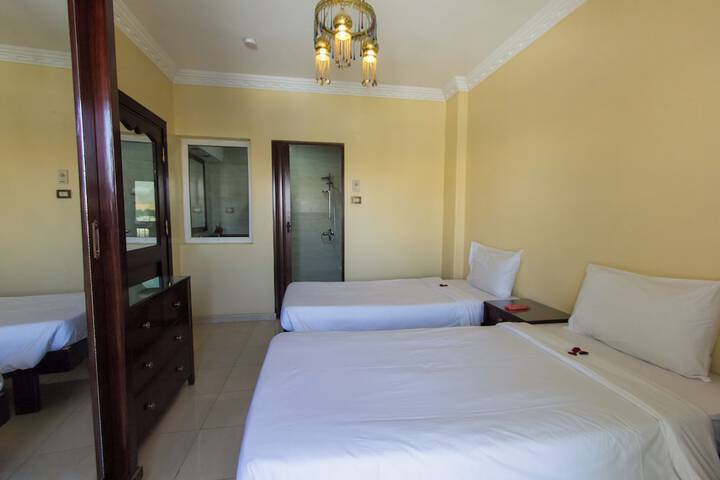 Room 31 of 65