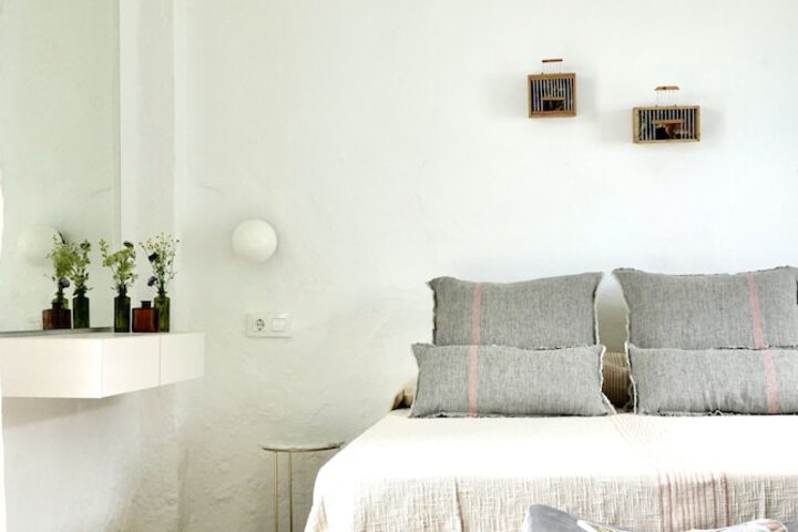 Room 11 of 39