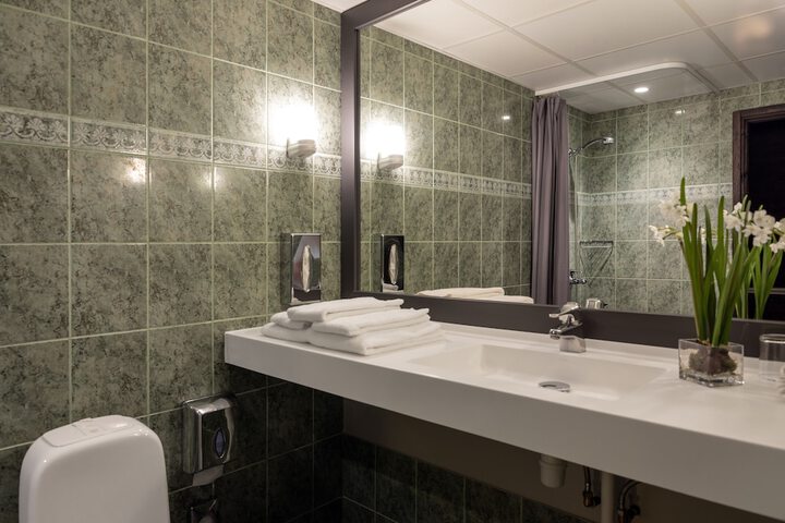 Bathroom Interior Photo