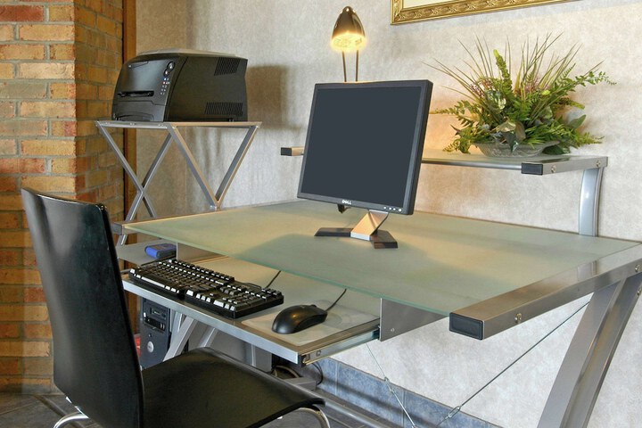 Business Center 51 of 52