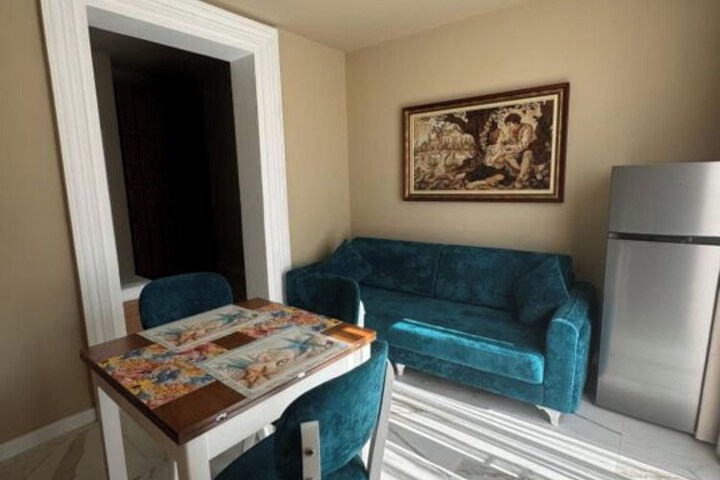 Room 8 of 20