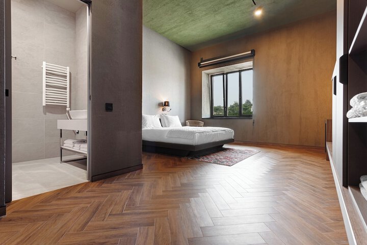 Room 25 of 129