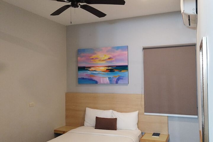 Room 10 of 44